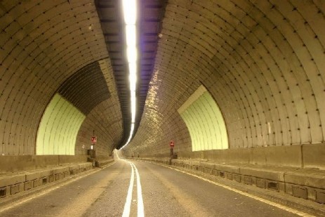 Tüneller İçin Yangın Söndürme Uygulamaları Tünel Yangın Uygulama